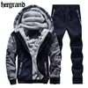 HEE GRAND 2017 Fashion Suit Men Style Long Sleeve Hoodies And Long Pants Causal Male Tracksuit Set MSX032