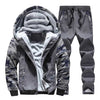HEE GRAND 2017 Fashion Suit Men Style Long Sleeve Hoodies And Long Pants Causal Male Tracksuit Set MSX032